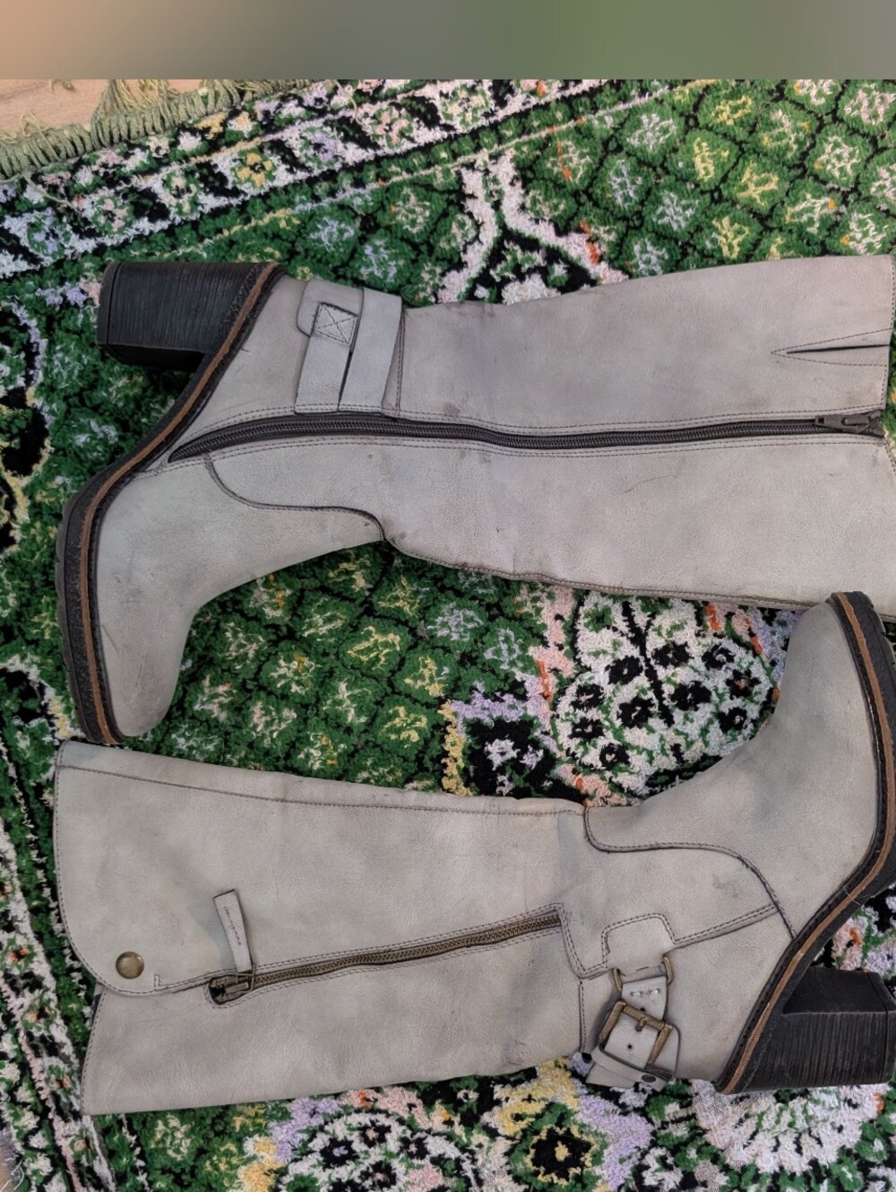 White Mountain Knee High Boots Size 8